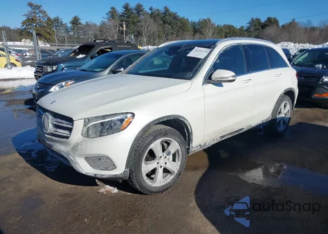 2016 Mercedes-Benz Glc 300 4Matic from USA, damaged, VIN WDC0G4KB7GF096602